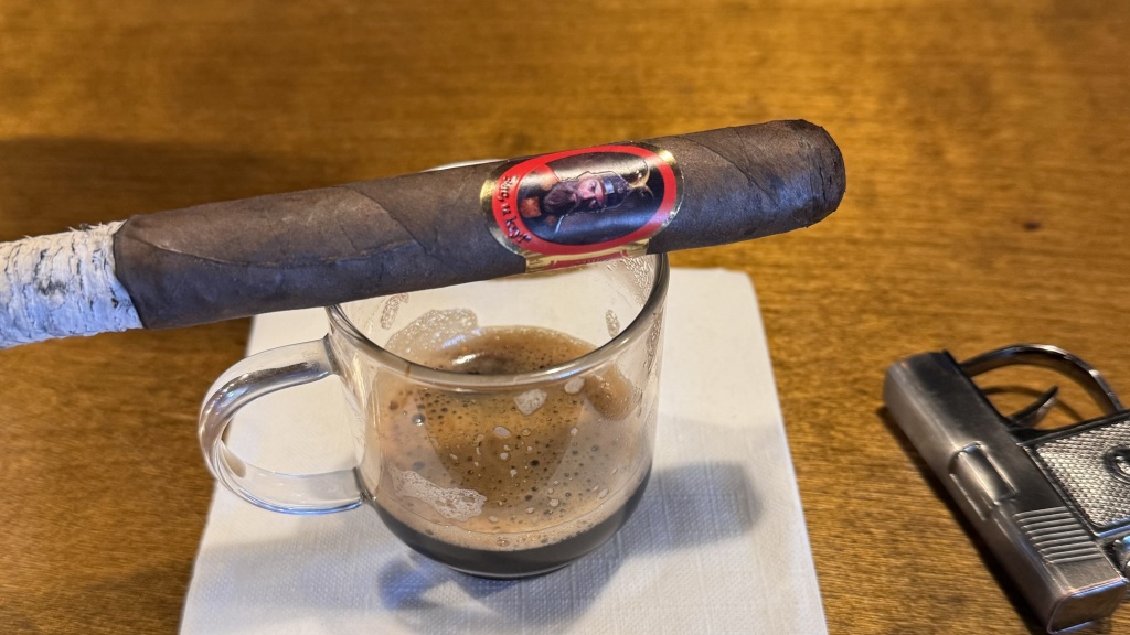 the besa cigar maduro with coffee